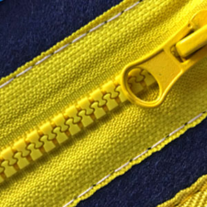 vikababy-zanimatelna-daska-za-uchene-i-razvivane-na-umeniyata-predimstva-1