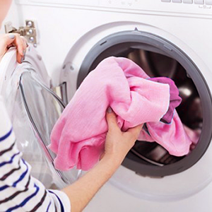 slinga-se-pere-v-peralnq-2