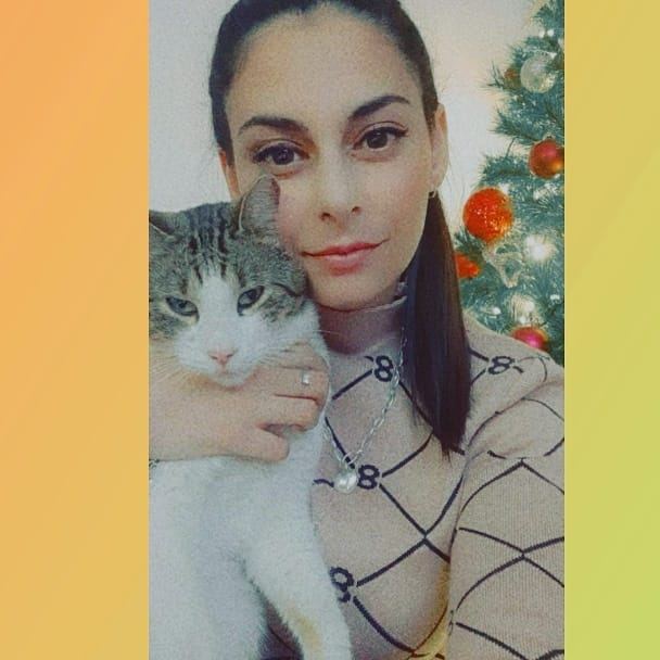 Александра Ангелова